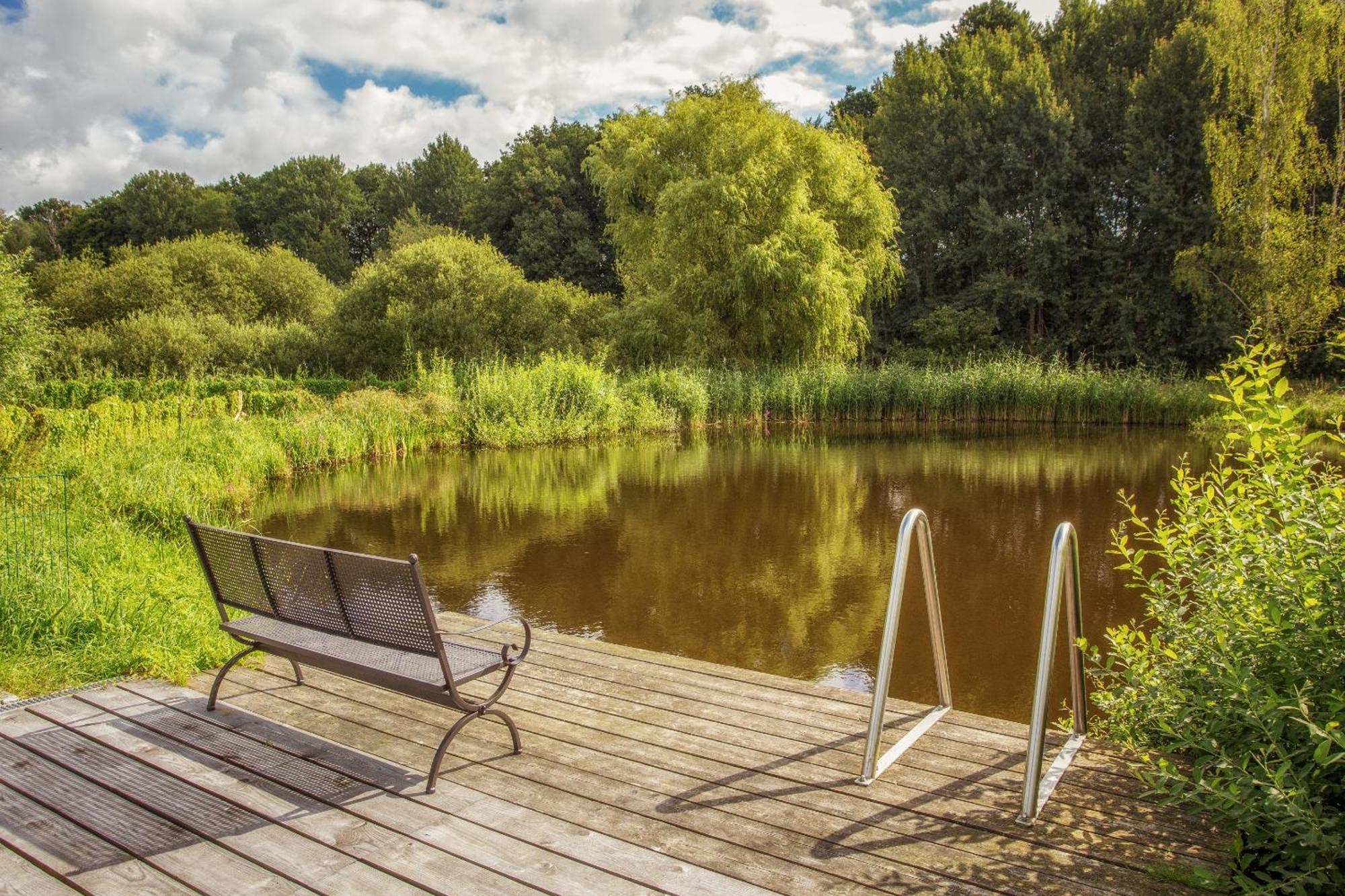 J1 Idyllisches Ferienhaus Mit Seeblick Julchendorf Kültér fotó